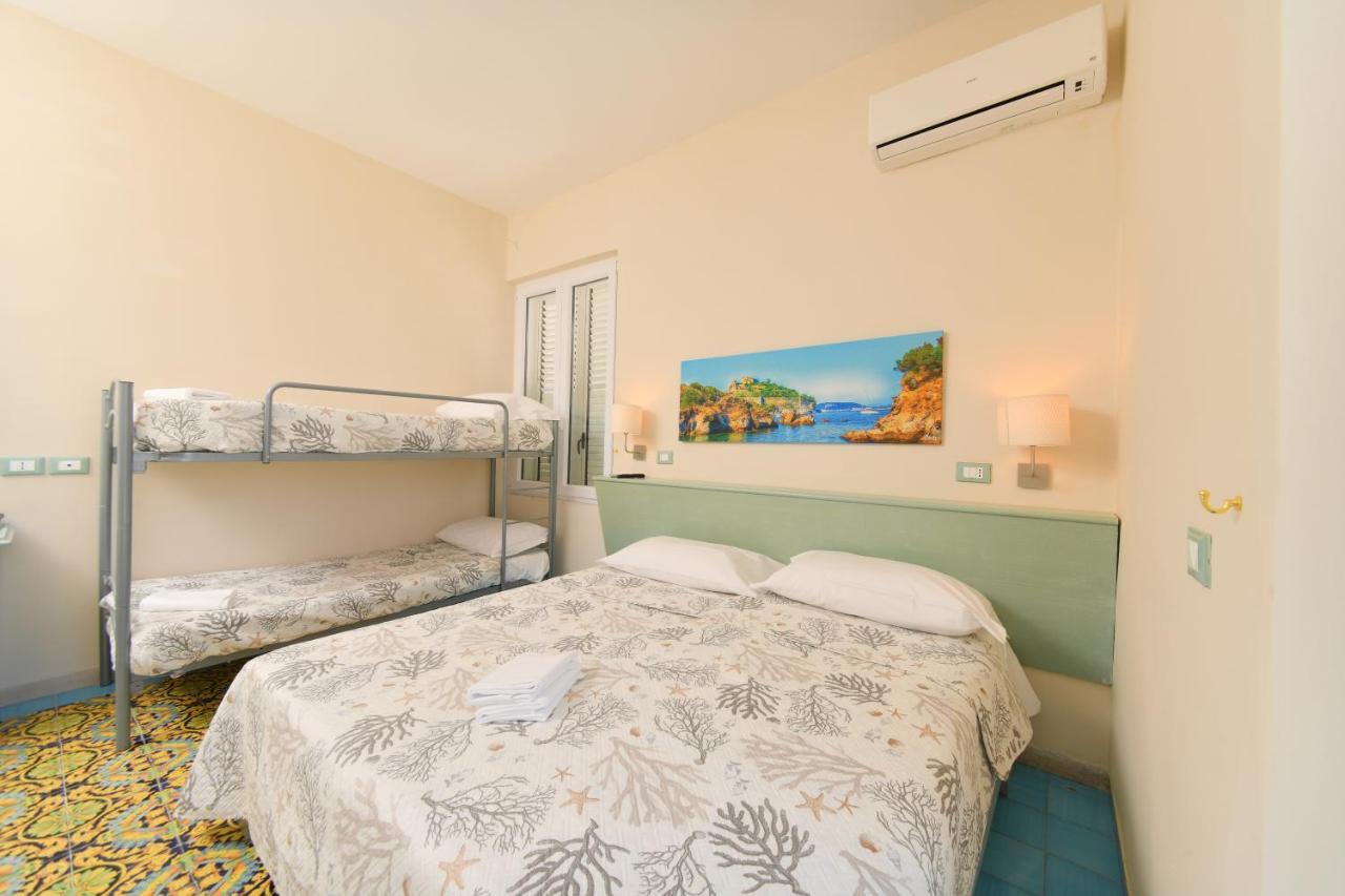 Albergo Atlantic Ischia Exterior foto